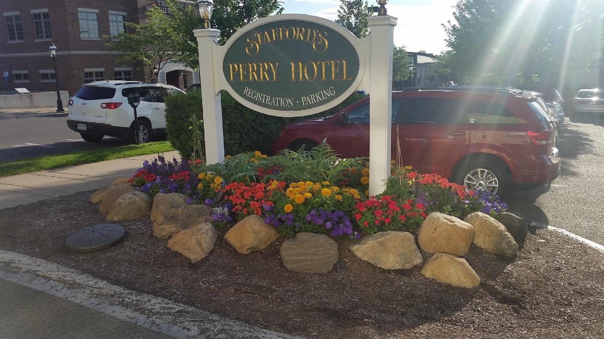 Perry Hotel Petoskey Extérieur photo